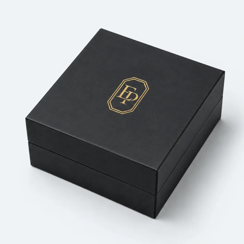 Custom Luxury Black Art Paper Hinged Jewelry Box logo and closure detail