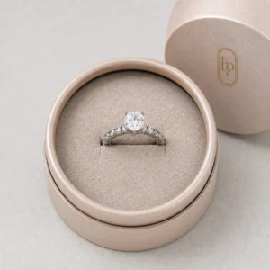 Custom Luxury Champagne Paper Lid and Base Ring Box material and insert detail