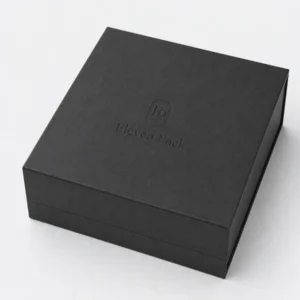 Debossed ElevenPack logo and magnetic lid seam on a black gift box Debossed ElevenPack logo and magnetic lid seam on a black gift box