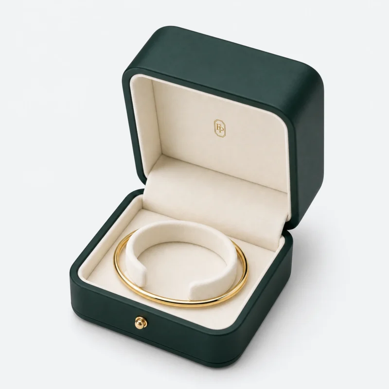 Custom Green PU Leather Flip Top Jewelry Box with Button Closure