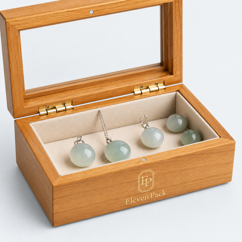 Walnut Flip-Top Wooden Ring Gift Box - material or structure detail - GB-BM-06-P33 Walnut Flip-Top Wooden Ring Gift Box - material or structure detail - GB-BM-06-P33