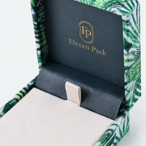 Green Velvet Island Style Earring Box - material or structure detail - JB-BM-08-P57