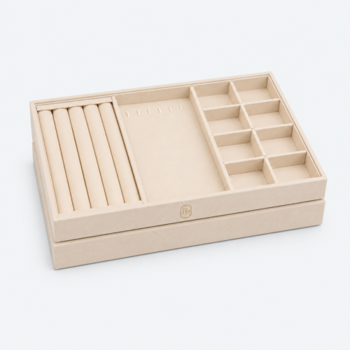 Multi-Compartment Luxury Jewelry Display Card - closed product view - JO-01-P46