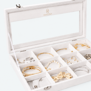 Light-Tone Velvet Flip-Top Buckle Closure Jewelry Tray - material or structure detail - JO-01-P59