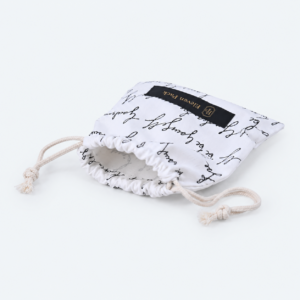 White Cotton Bracelet Pouch - material or structure detail - JP-BM-02-P1