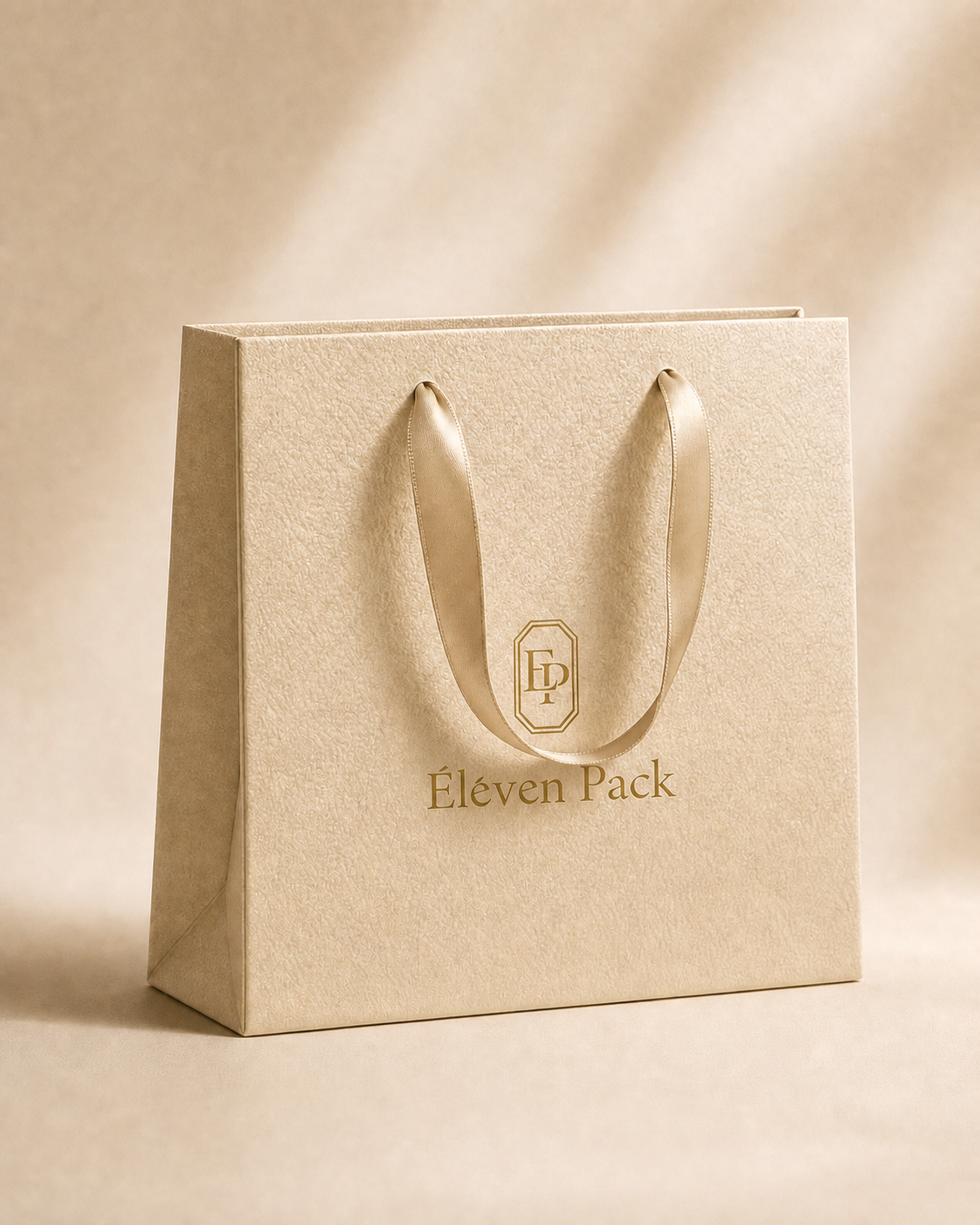 Custom jewelry shopping bags and paper bags